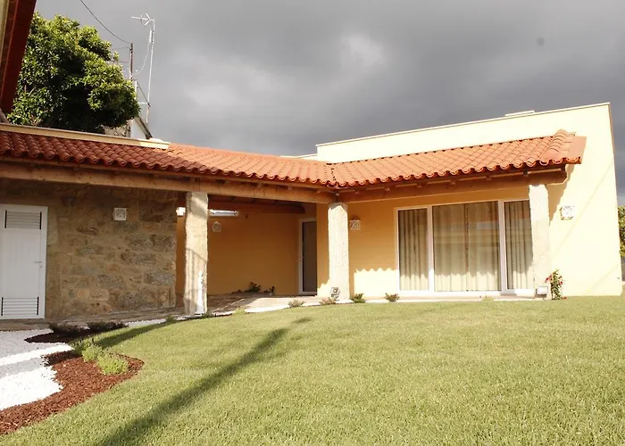 Casa Da Nininha Фермерский дом Вали-ди-Камбра